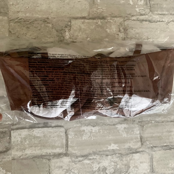 SAVAGE X FENTY: Core Microfiber Strapless Bra - Picture 13 of 13